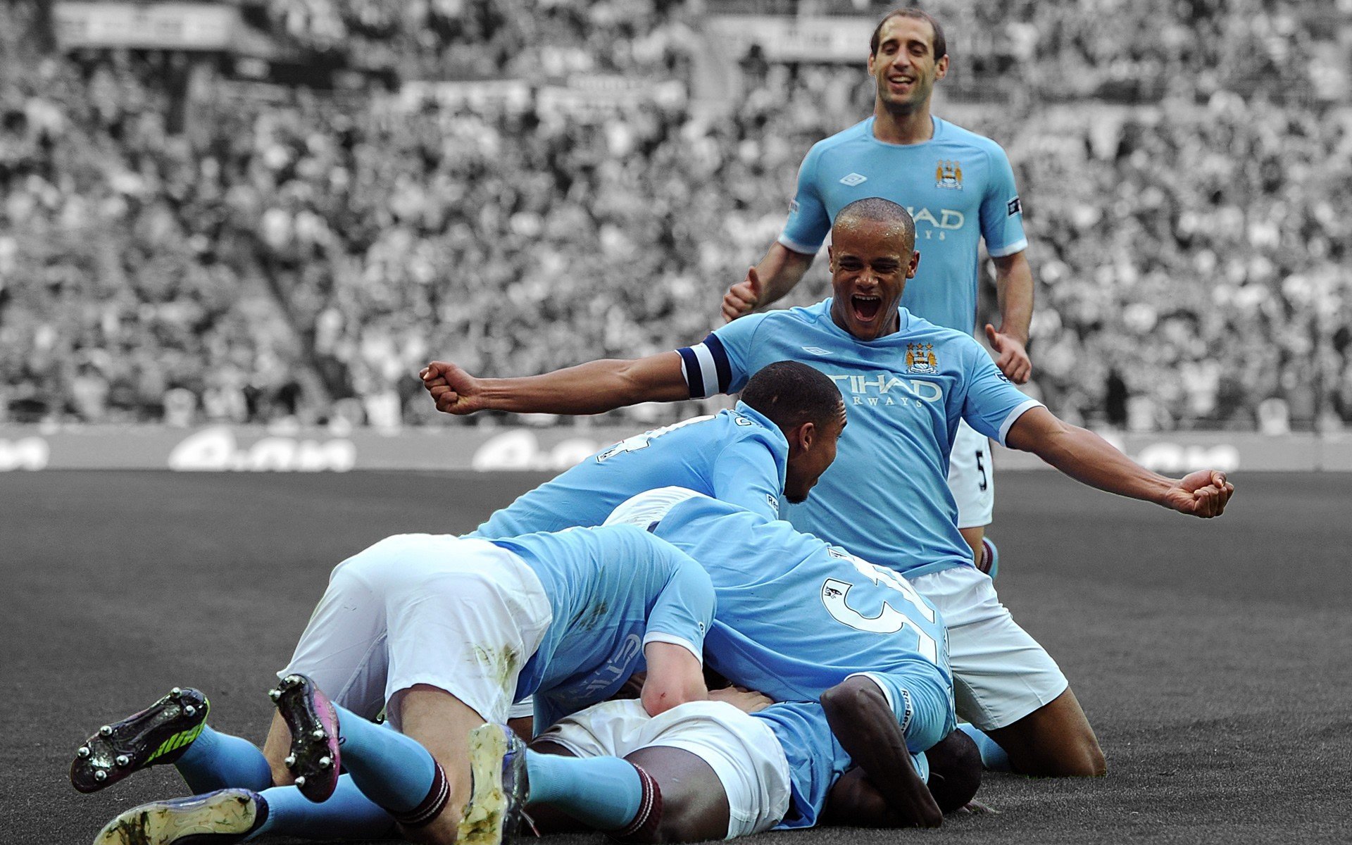 钢铁城墙，海港零封尤文图斯，门神荣膺全场最佳，钢铁城墙！海港零封尤文，门神荣膺最佳
